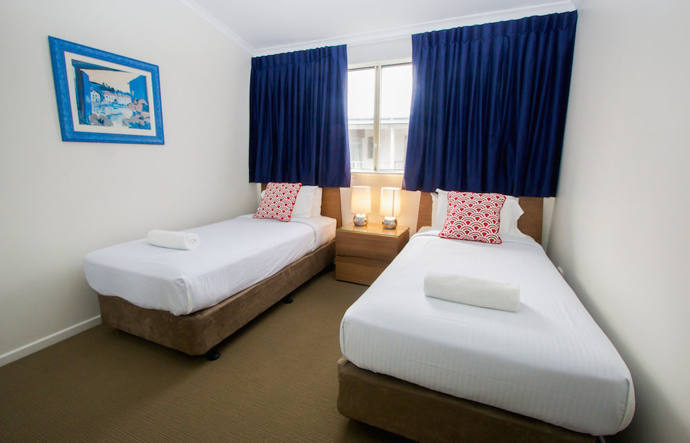 Whale Watch Ocean Beach Resort Point Lookout Bagian luar foto